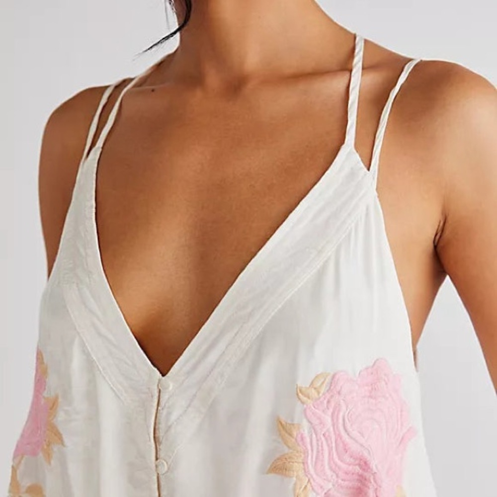 BNWT Free People Zayda Embroidered Tunic Size Small